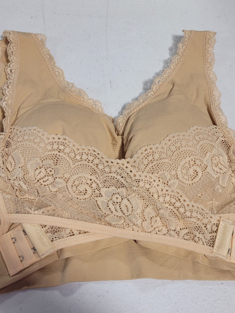 Wireless Lace Bralette in Nude - Women's Intimates